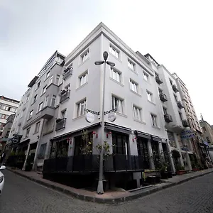 Bguest & Couette-café Istambul